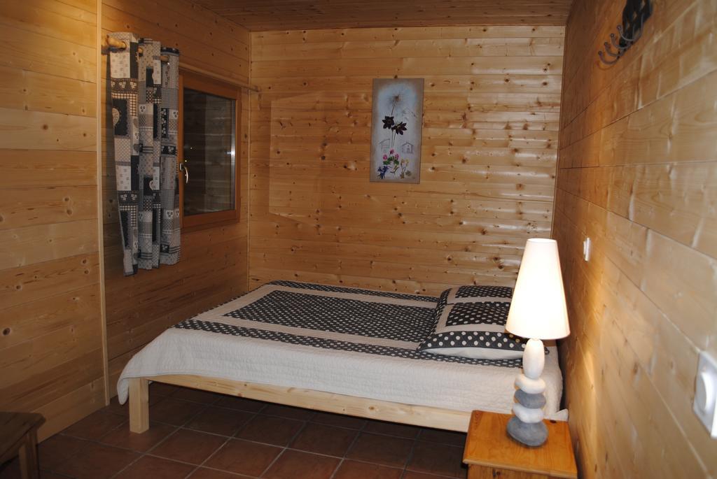 La Joubarde Apartment Lanslevillard Ruang foto