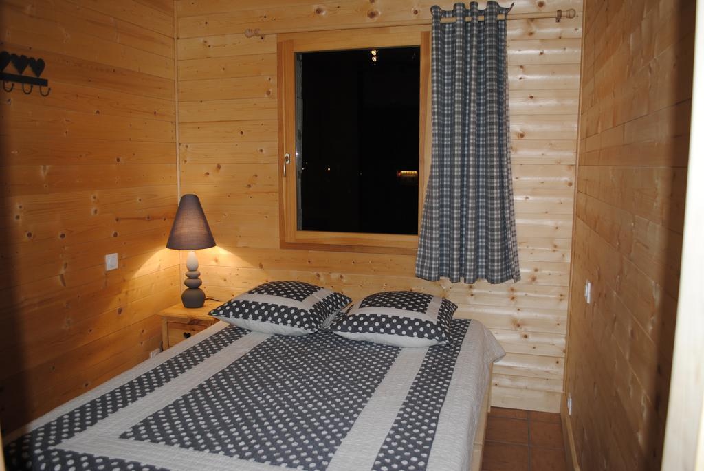 La Joubarde Apartment Lanslevillard Ruang foto